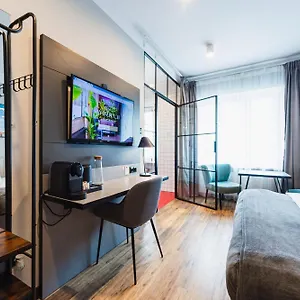  Aparthotel Wozna 11 Stare